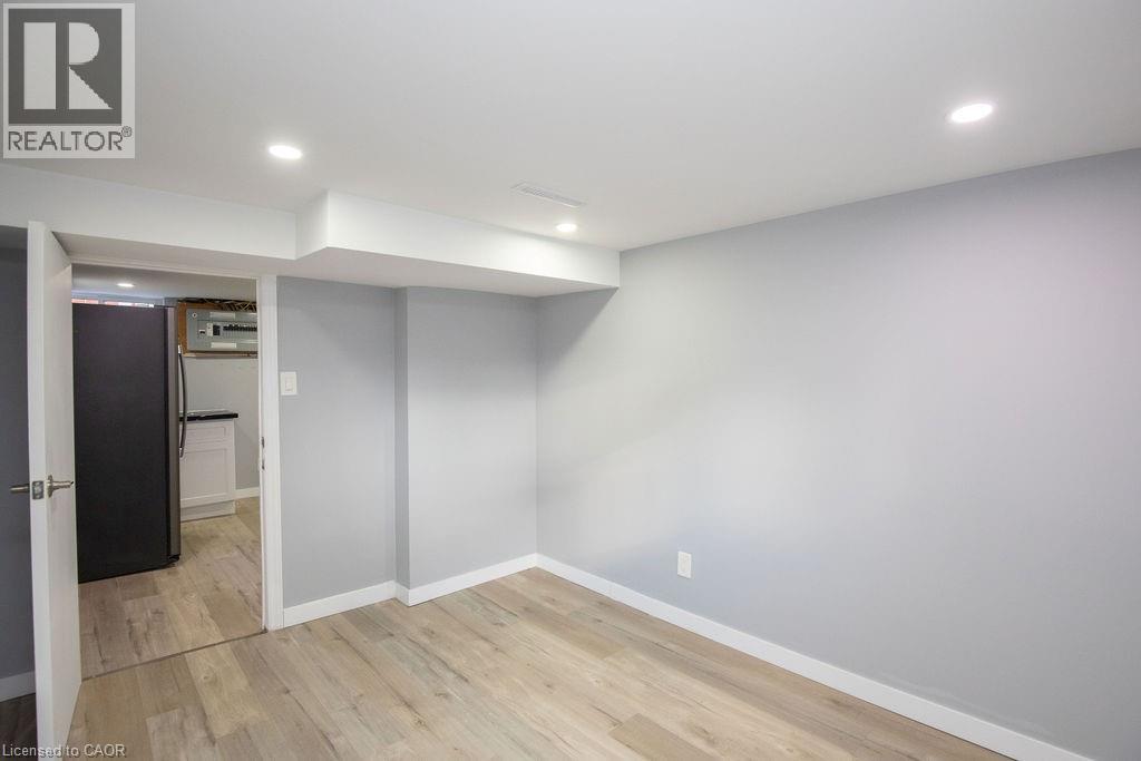 25 West 3rd Street, Hamilton, Ontario  L9C 3J8 - Photo 23 - 40781170