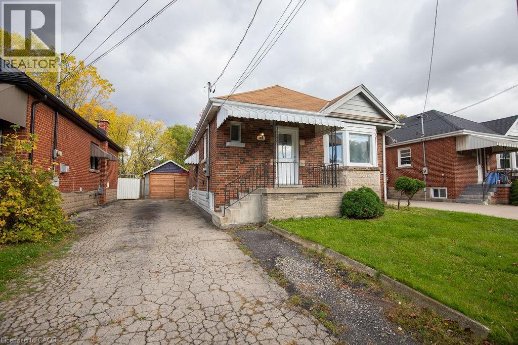 25 West 3rd Street, Hamilton, Ontario  L9C 3J8 - Photo 2 - 40781170