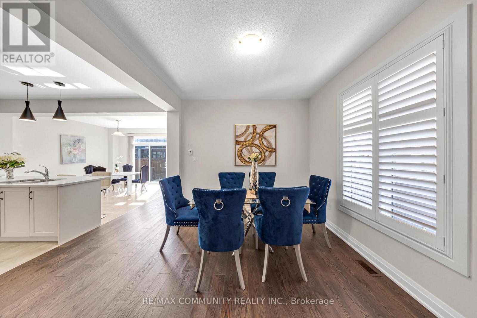 209 Castle Oaks Crossing, Brampton, Ontario  L6P 3X3 - Photo 13 - W12480718