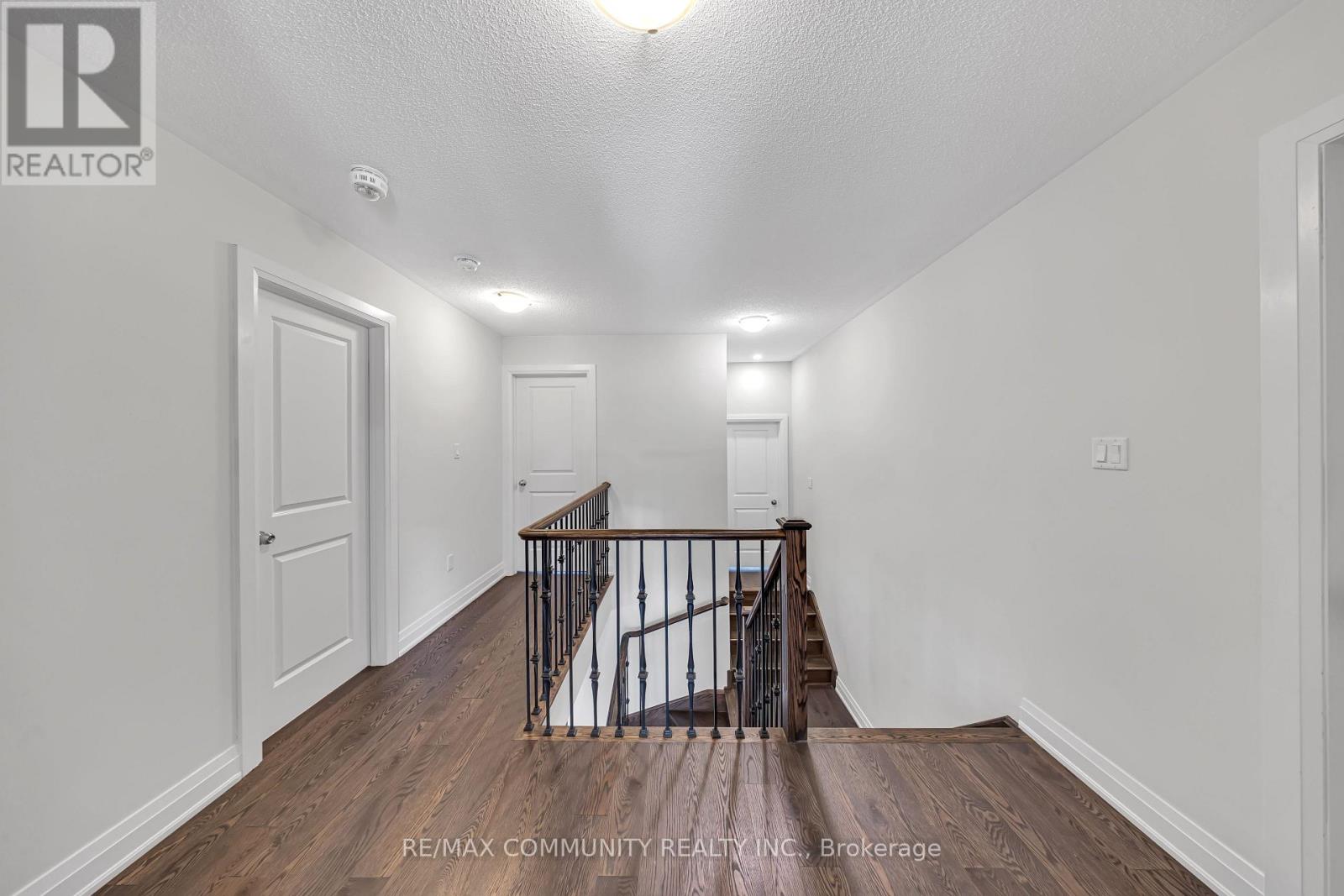 209 Castle Oaks Crossing, Brampton, Ontario  L6P 3X3 - Photo 36 - W12480718