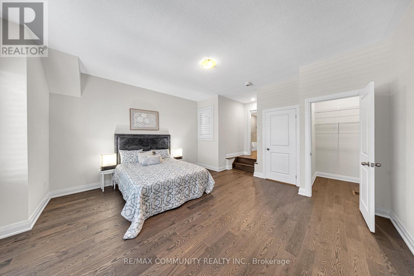 209 Castle Oaks Crossing, Brampton, Ontario  L6P 3X3 - Photo 34 - W12480718