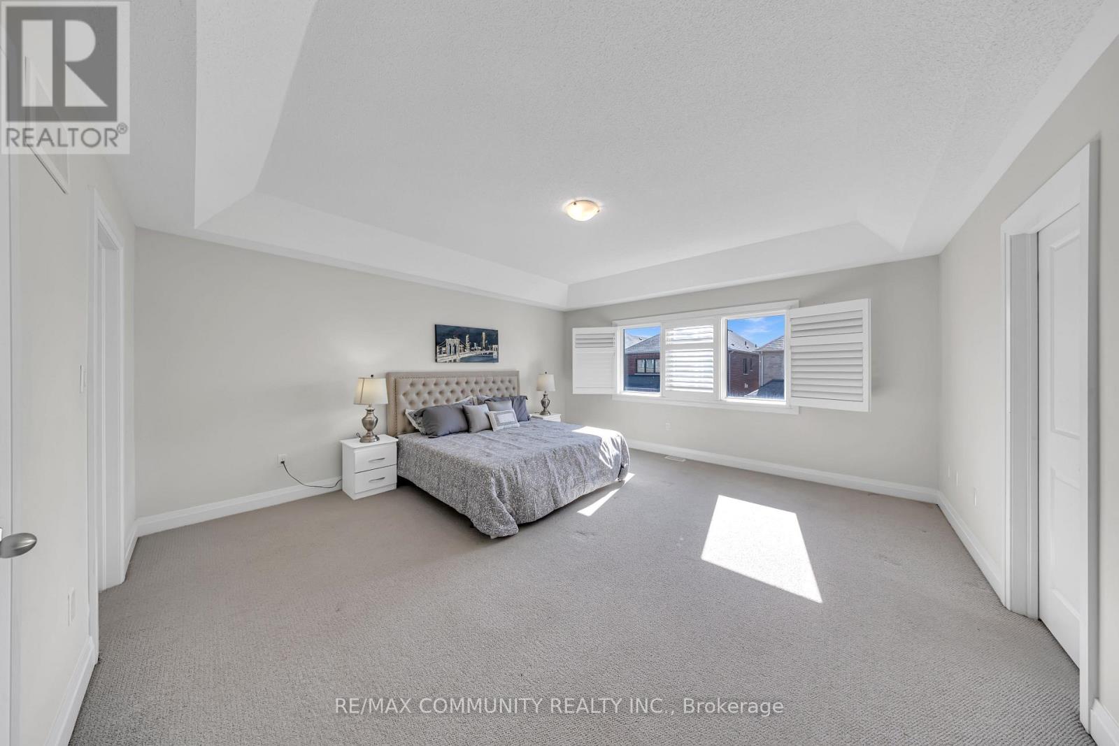 209 Castle Oaks Crossing, Brampton, Ontario  L6P 3X3 - Photo 37 - W12480718