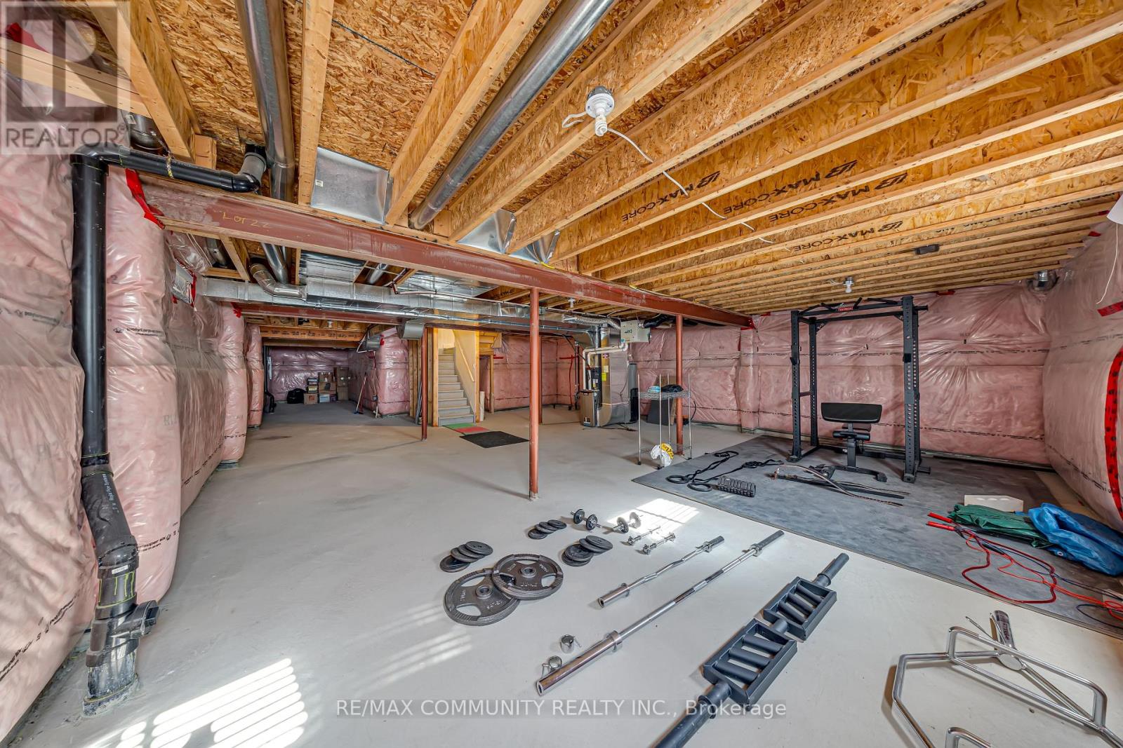 209 Castle Oaks Crossing, Brampton, Ontario  L6P 3X3 - Photo 46 - W12480718