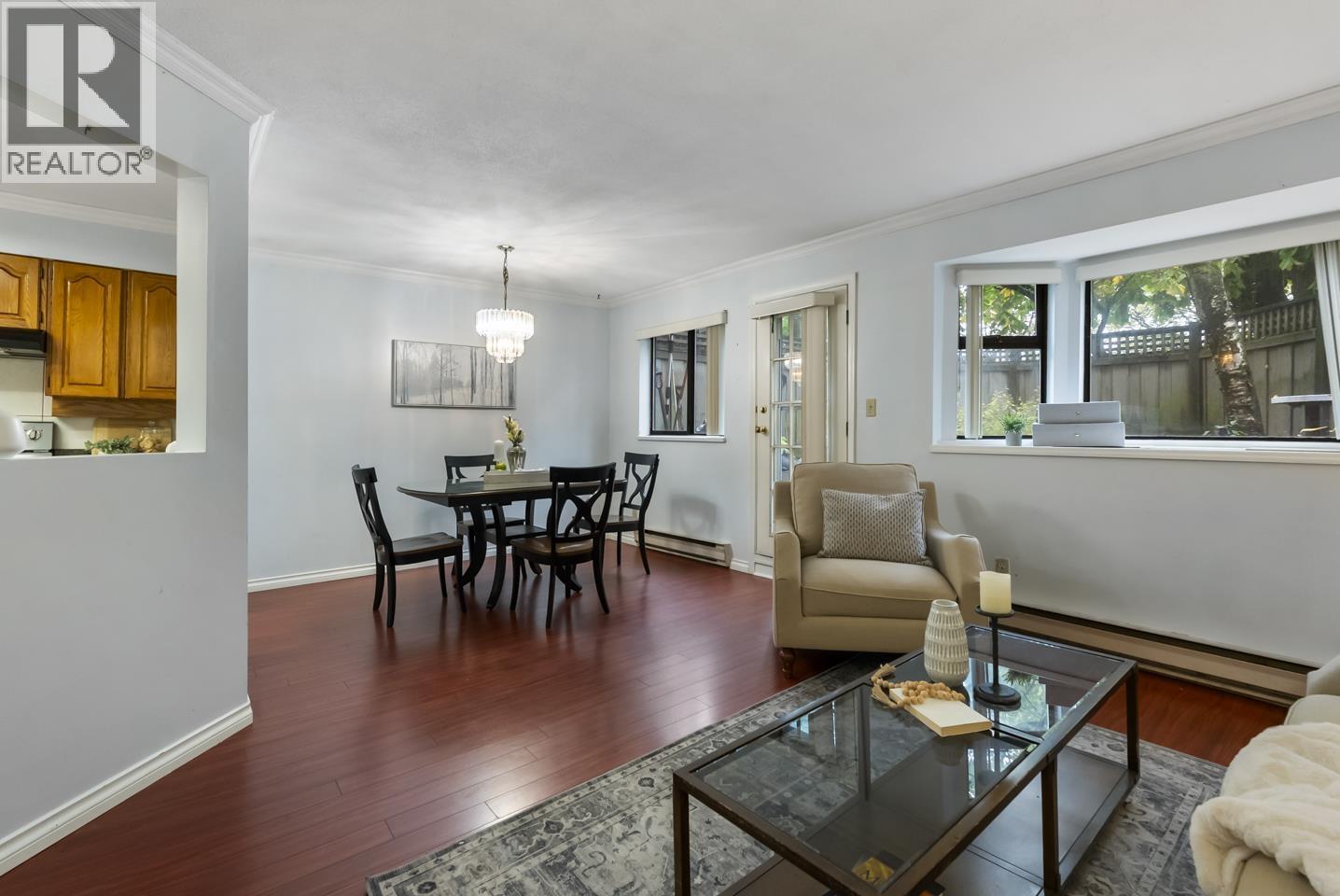 103 777 Eighth Street, New Westminster, British Columbia  V3N 3S7 - Photo 3 - R3052337