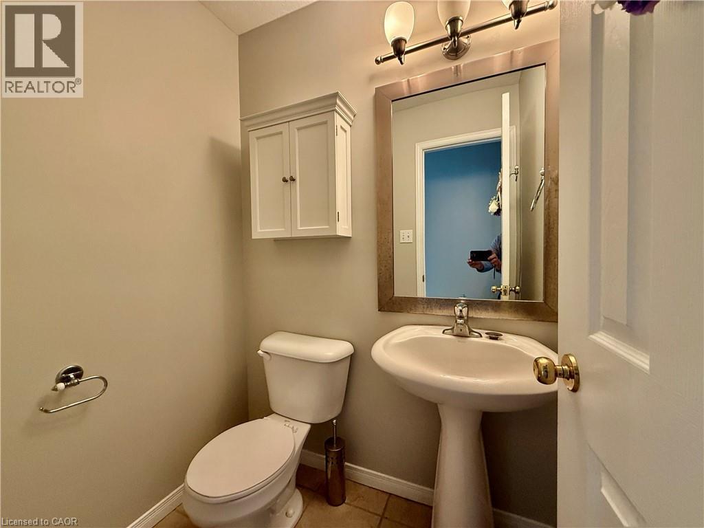 655 Violet Street, Waterloo, Ontario  N2V 2W1 - Photo 24 - 40781997