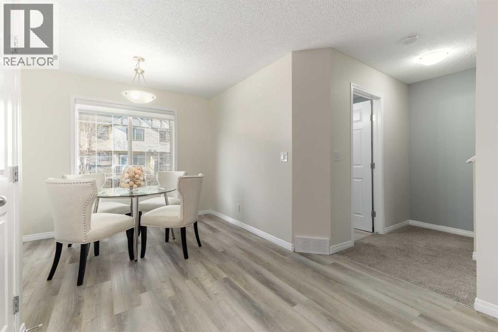 126 Everhollow Heights Sw, Calgary, Alberta  T2Y 5B4 - Photo 16 - A2264586