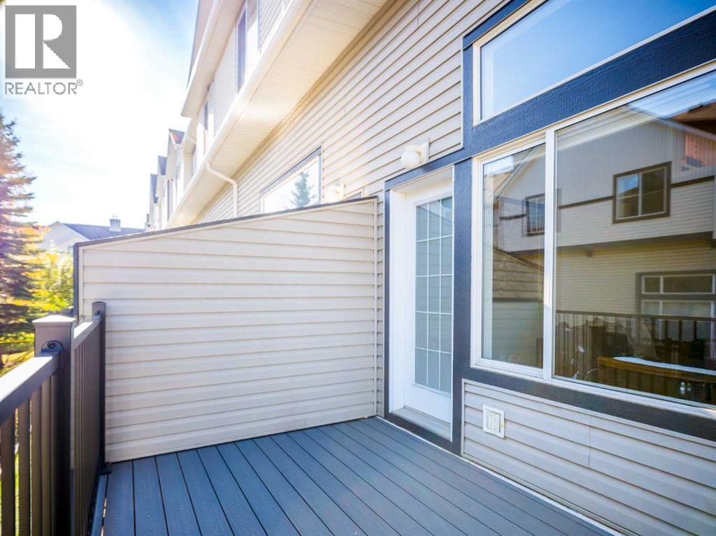 126 Everhollow Heights Sw, Calgary, Alberta  T2Y 5B4 - Photo 47 - A2264586