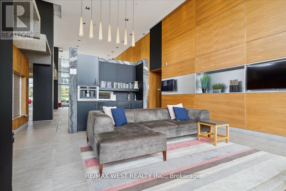 1010 - 75 The Donway W, Toronto, Ontario  M3C 2E9 - Photo 14 - C12481658