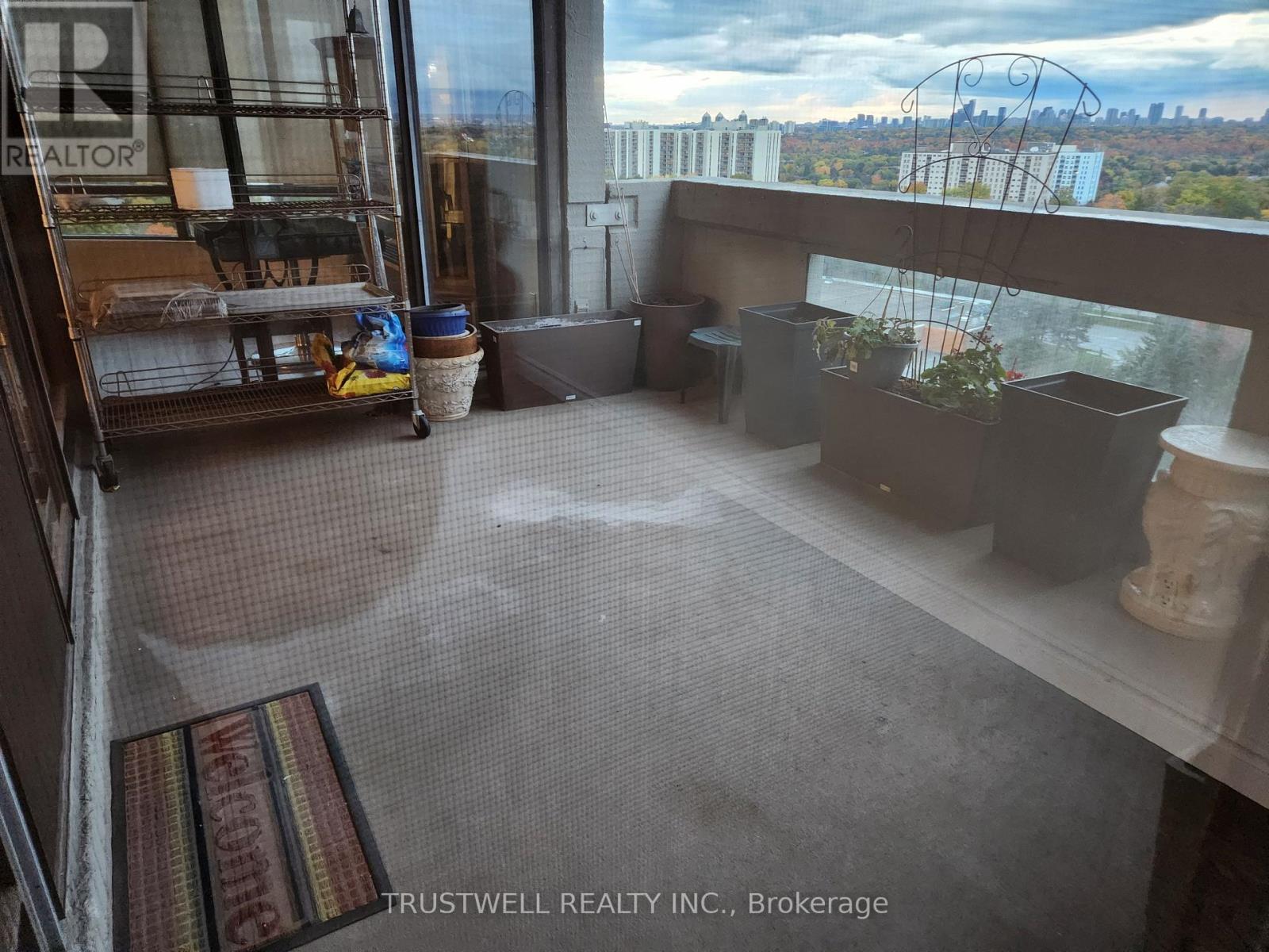 1706 - 65 Skymark Drive, Toronto, Ontario  M2H 3N9 - Photo 5 - C12481693