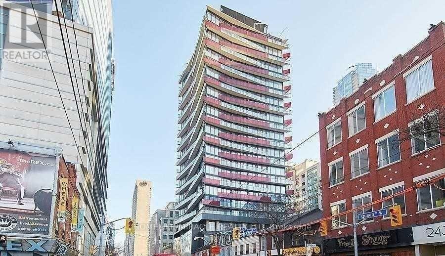 1810 - 215 QUEEN STREET W, Toronto, Ontario