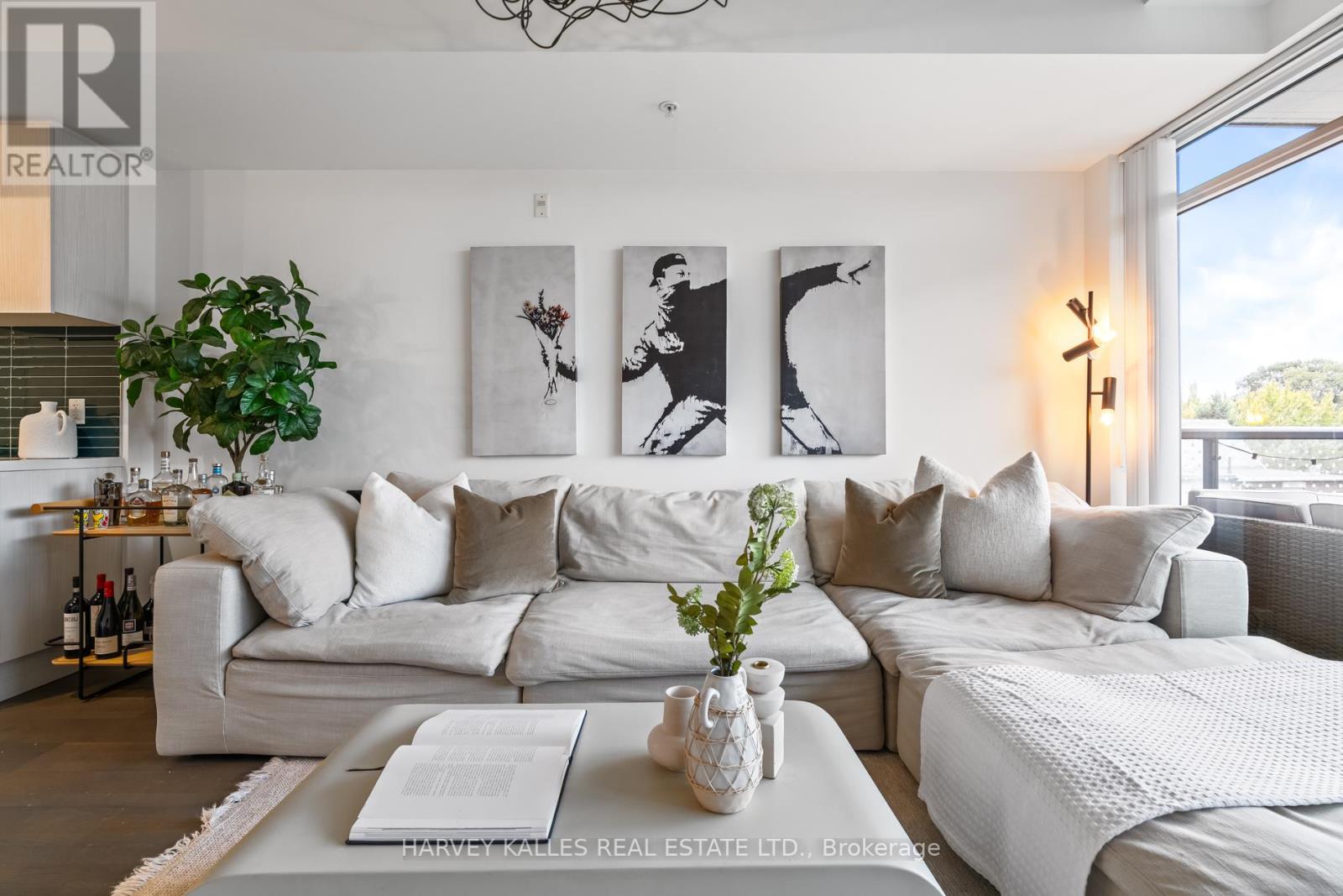 318 - 109 Ossington Avenue, Toronto, Ontario  M6J 0G1 - Photo 11 - C12481697