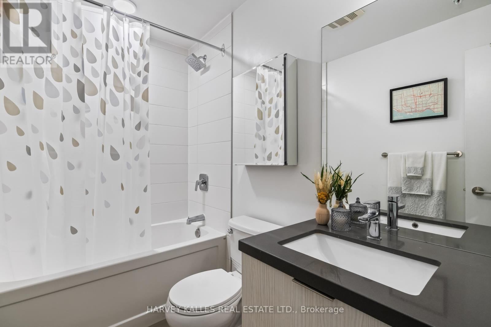 318 - 109 Ossington Avenue, Toronto, Ontario  M6J 0G1 - Photo 19 - C12481697