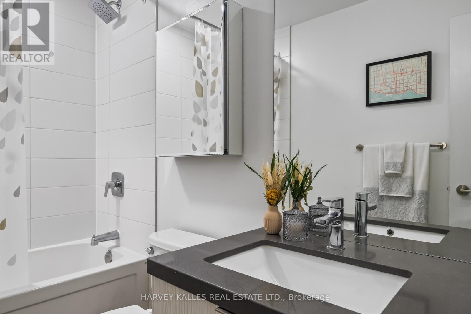 318 - 109 Ossington Avenue, Toronto, Ontario  M6J 0G1 - Photo 20 - C12481697