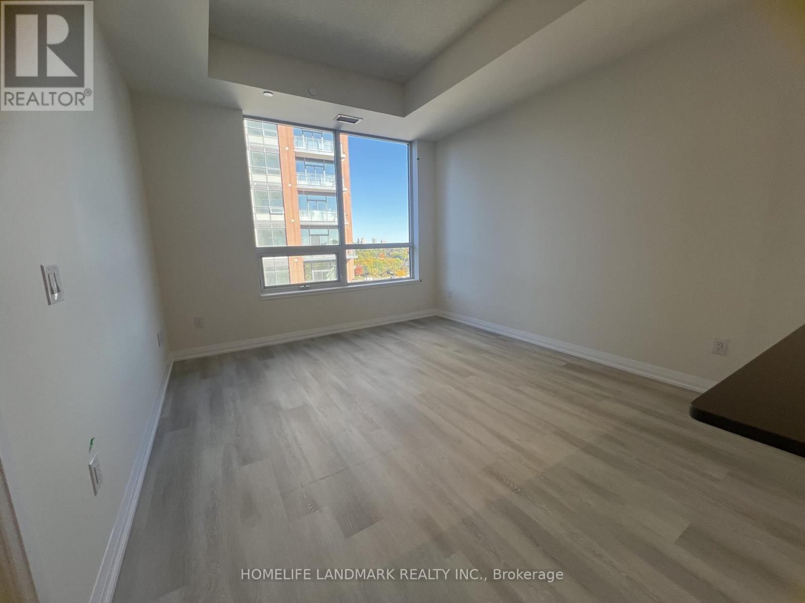 1006 - 3260 Sheppard Avenue E, Toronto, Ontario  M1T 3K3 - Photo 10 - E12481673