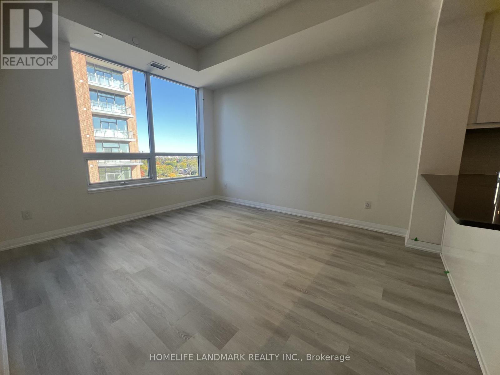 1006 - 3260 Sheppard Avenue E, Toronto, Ontario  M1T 3K3 - Photo 11 - E12481673