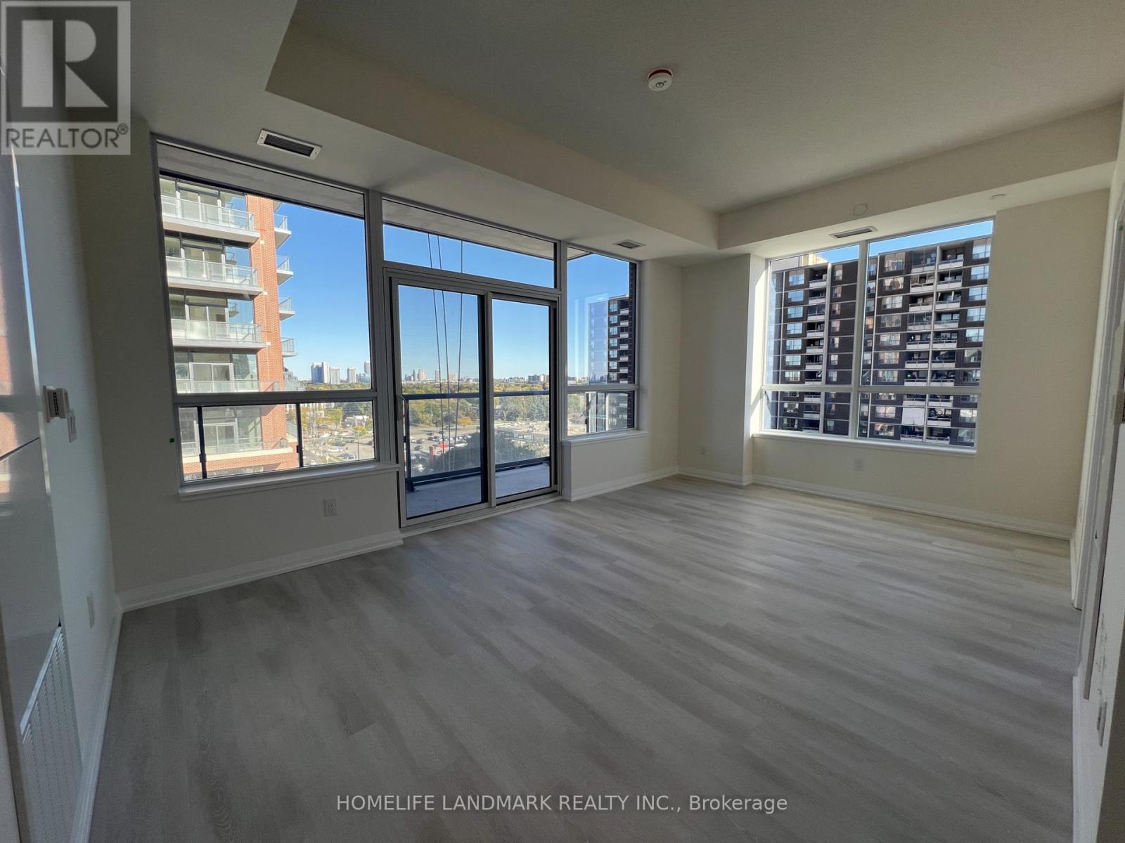 1007 - 3260 SHEPPARD AVENUE E, Toronto, Ontario