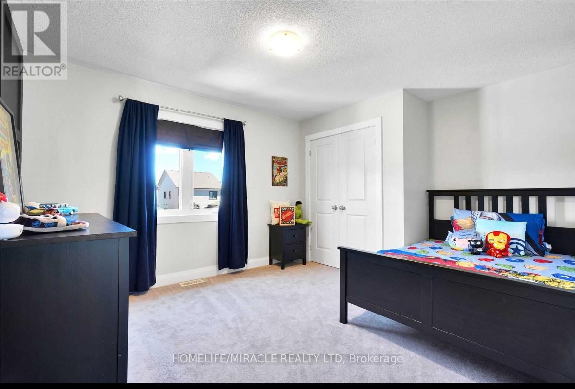 50 Murray Tabb Street, Clarington, Ontario  L1C 3K7 - Photo 4 - E12481680