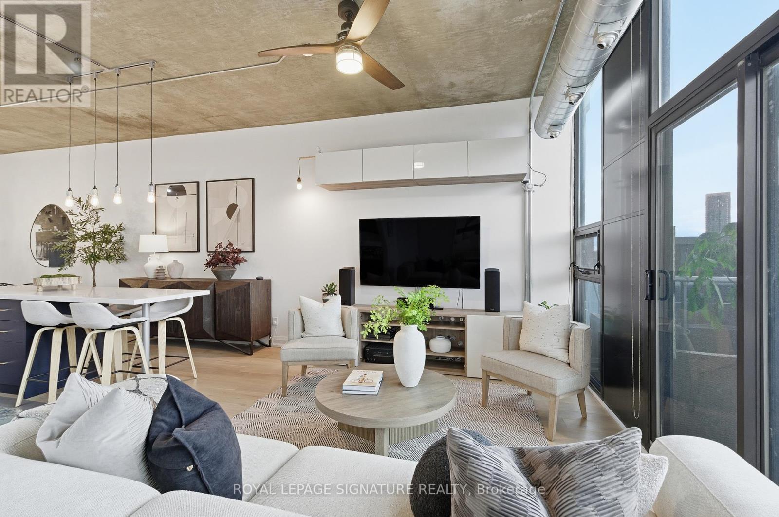 503 - 60 Bathurst Street, Toronto, Ontario  M5V 2P4 - Photo 8 - C12480581