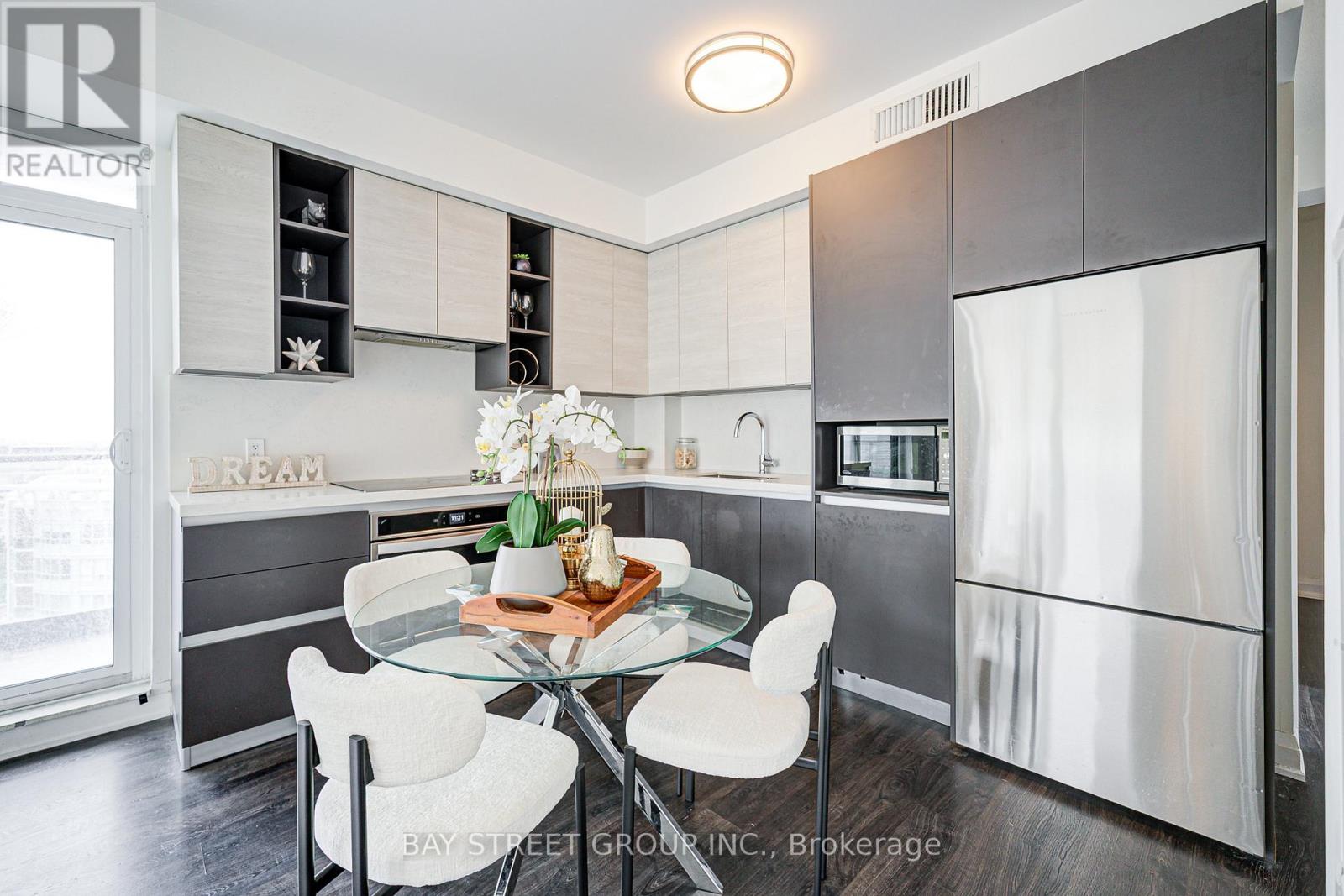 1606 - 398 Highway 7 E, Richmond Hill, Ontario  L4B 1A7 - Photo 12 - N12481668
