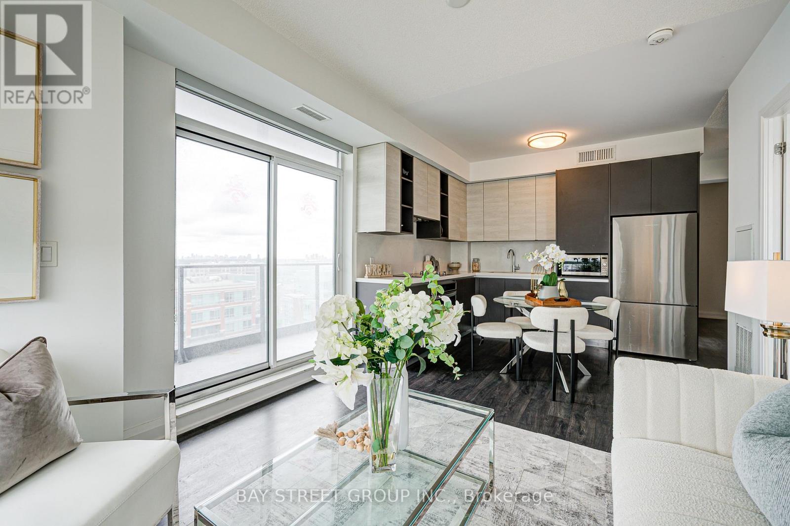 1606 - 398 Highway 7 E, Richmond Hill, Ontario  L4B 1A7 - Photo 21 - N12481668