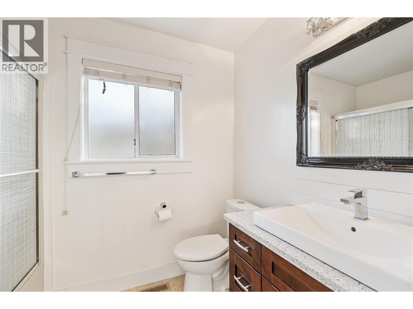 970 Keyes Court, Rutland, British Columbia  V1X 7C8 - Photo 10 - 10366750