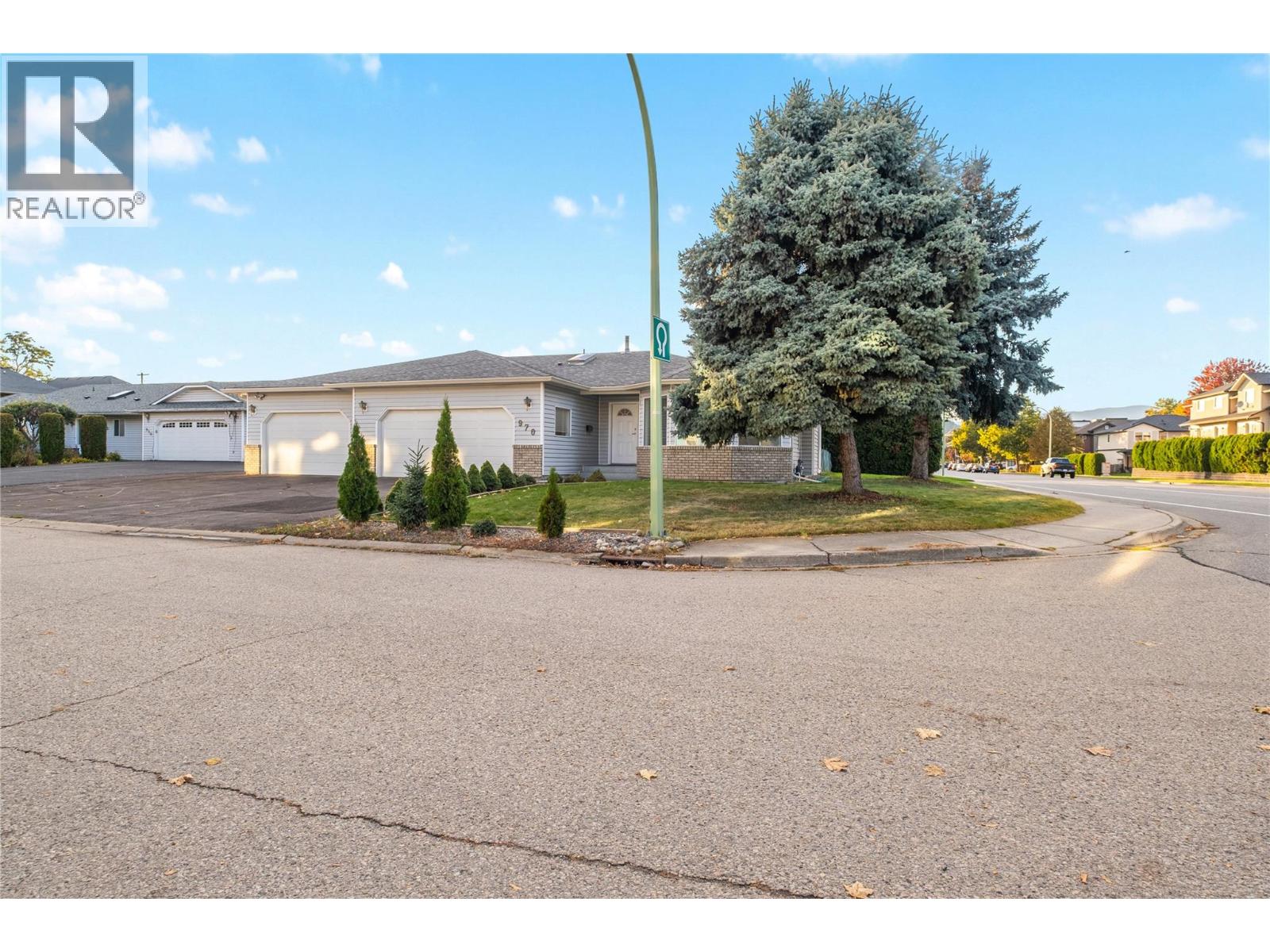 970 Keyes Court, Rutland, British Columbia  V1X 7C8 - Photo 4 - 10366750