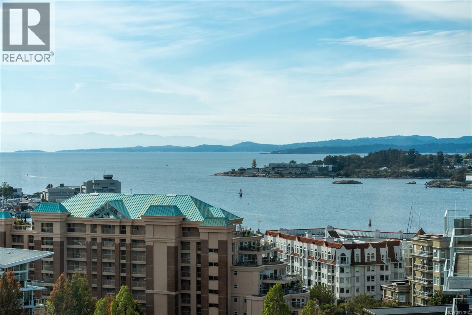 909/910 100 Saghalie Rd, Victoria, British Columbia  V9A 0A1 - Photo 2 - 1017942