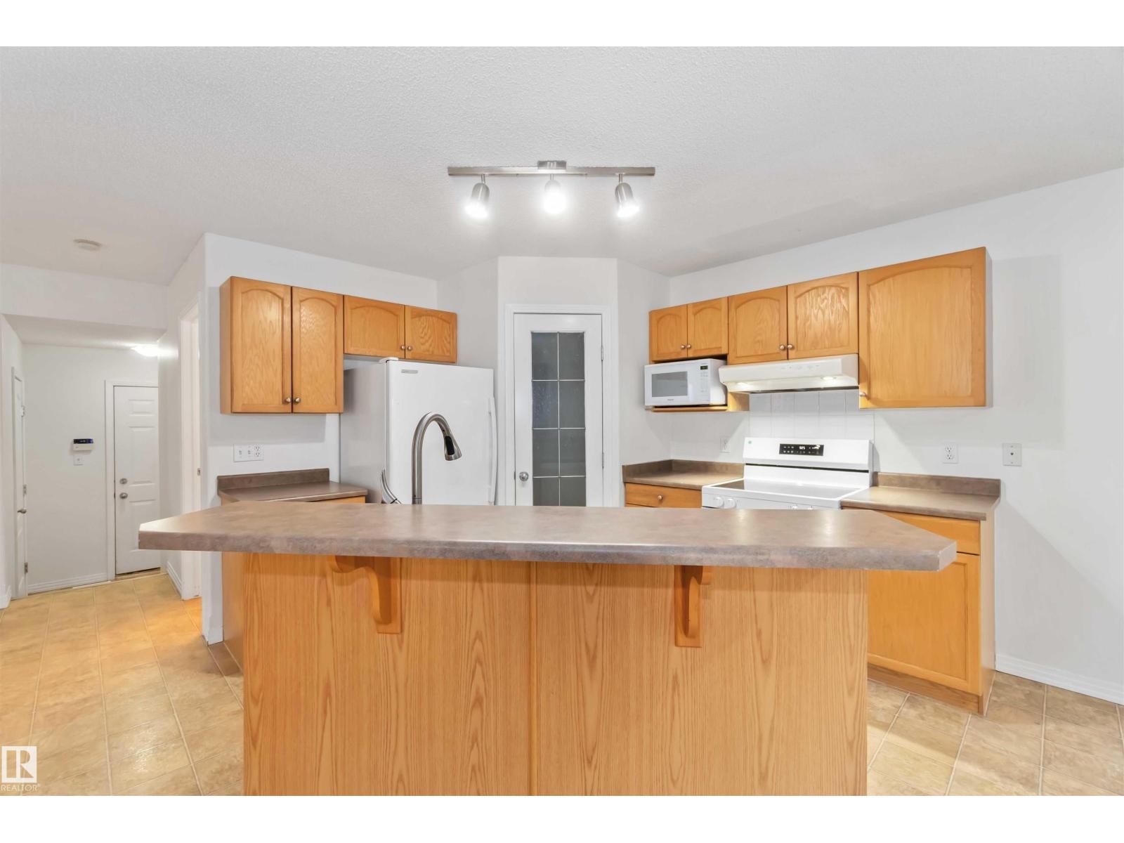 182 Erin Ridge Dr, St. Albert, Alberta  T8N 6Z3 - Photo 6 - E4463475