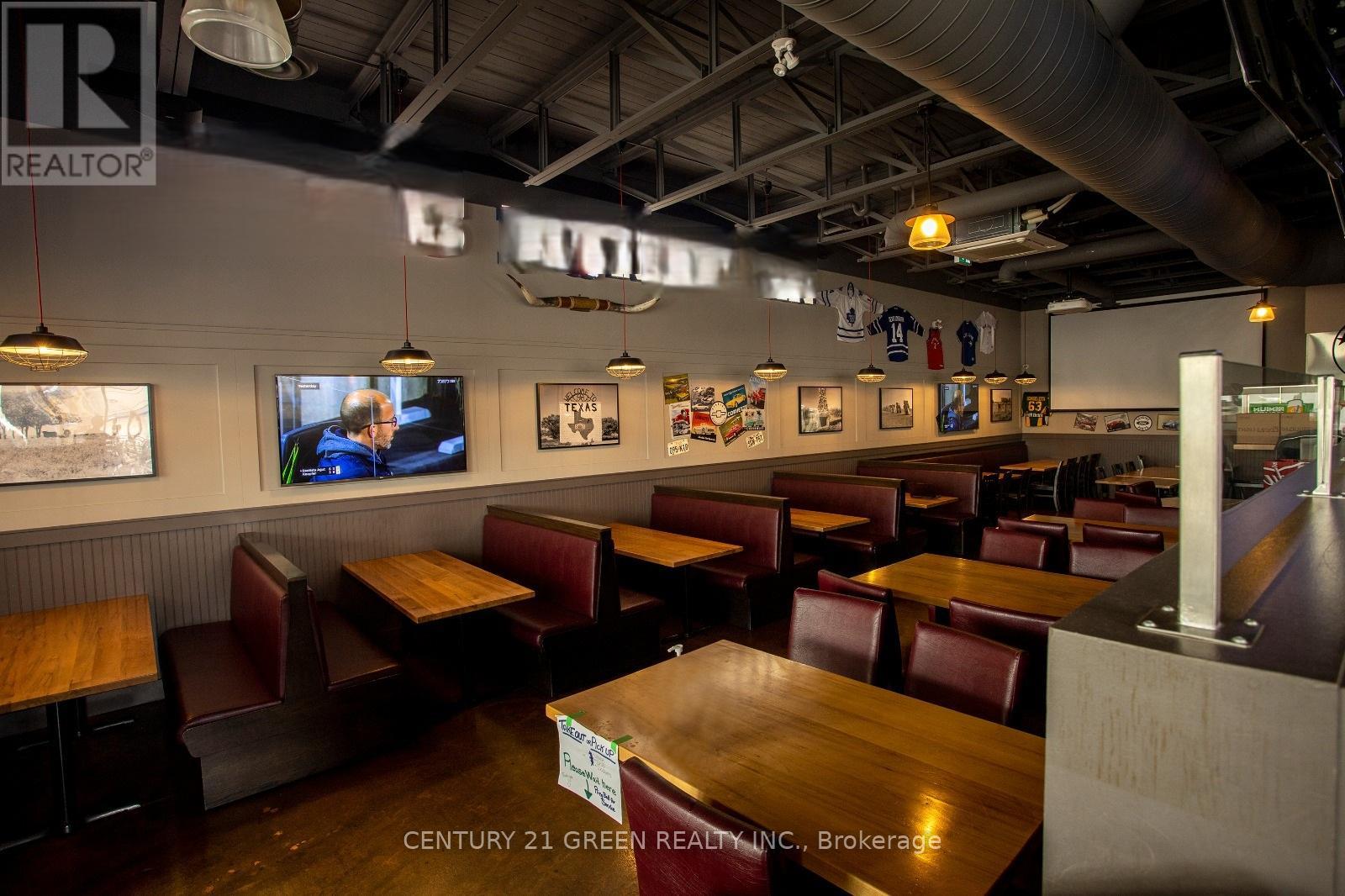 13 - 1077 NORTH SERVICE ROAD, Mississauga, Ontario