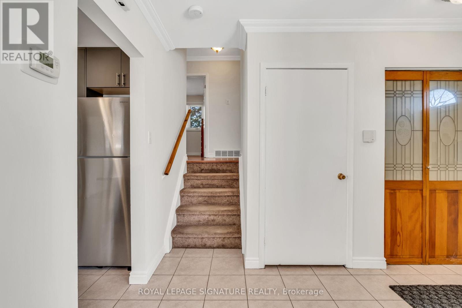 68 Mount Olive Drive, Toronto, Ontario  M9V 2C8 - Photo 13 - W12481676