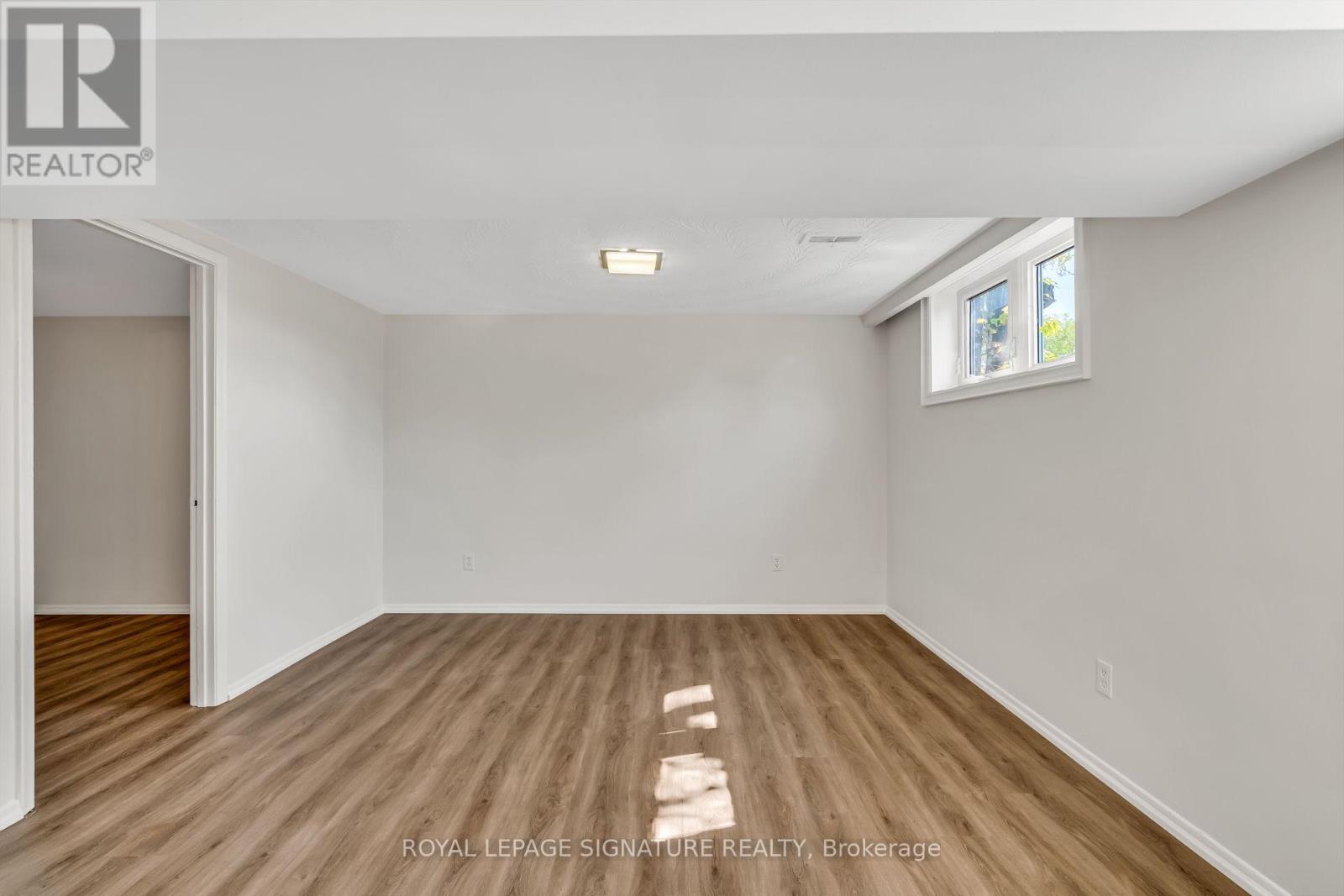 68 Mount Olive Drive, Toronto, Ontario  M9V 2C8 - Photo 31 - W12481676