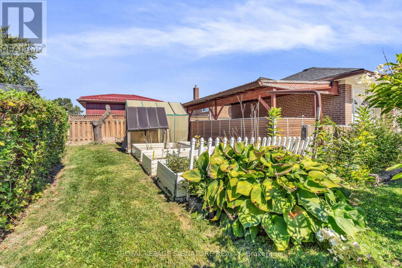 68 Mount Olive Drive, Toronto, Ontario  M9V 2C8 - Photo 44 - W12481676