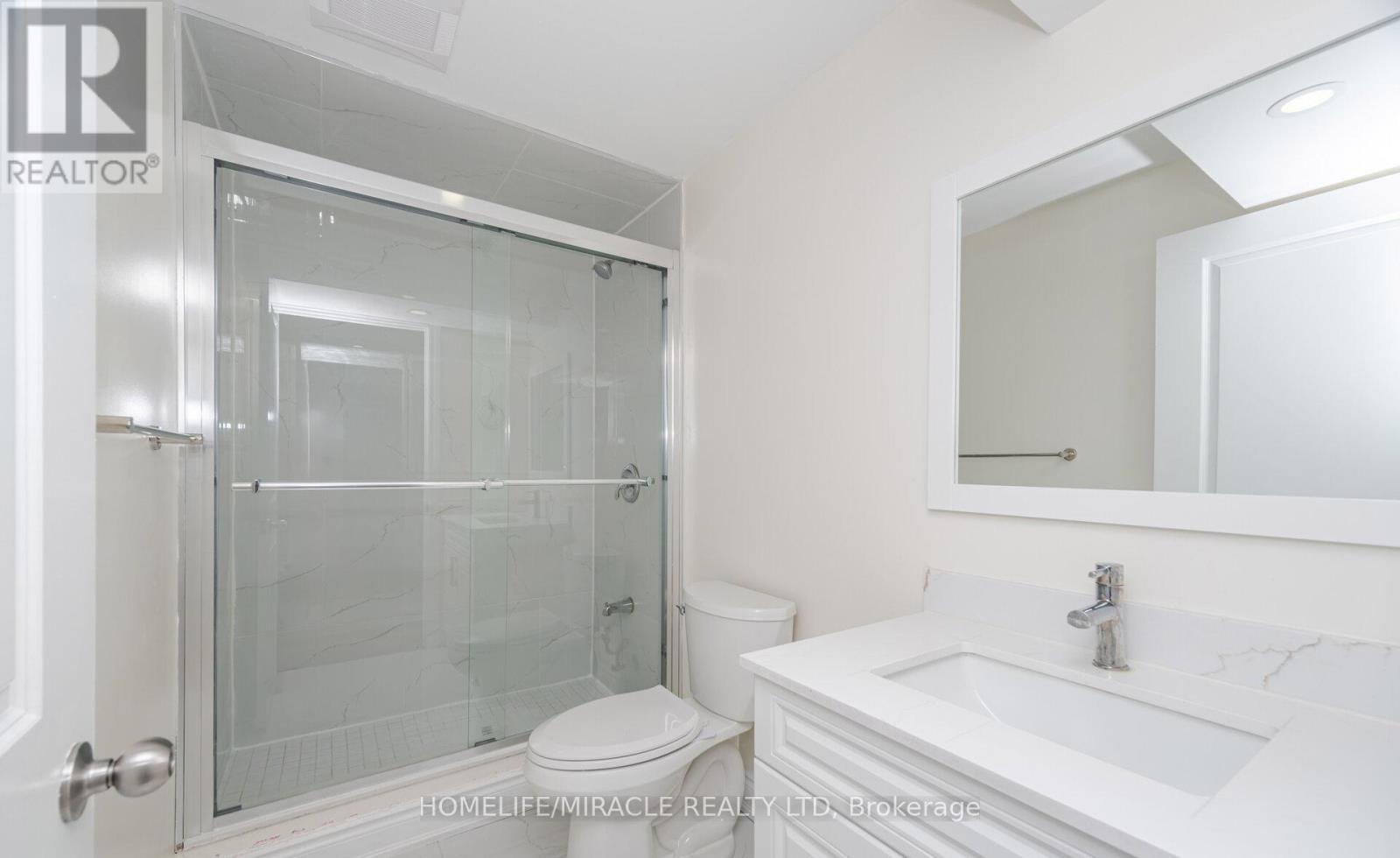 7 Aldenham Street, Brampton, Ontario  L6X 5S2 - Photo 36 - W12481677
