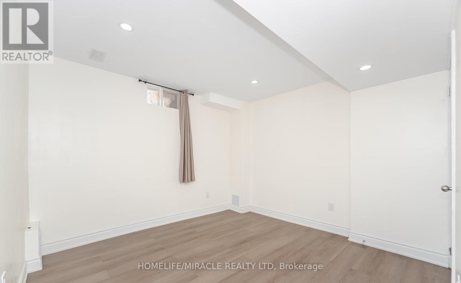 7 Aldenham Street, Brampton, Ontario  L6X 5S2 - Photo 37 - W12481677