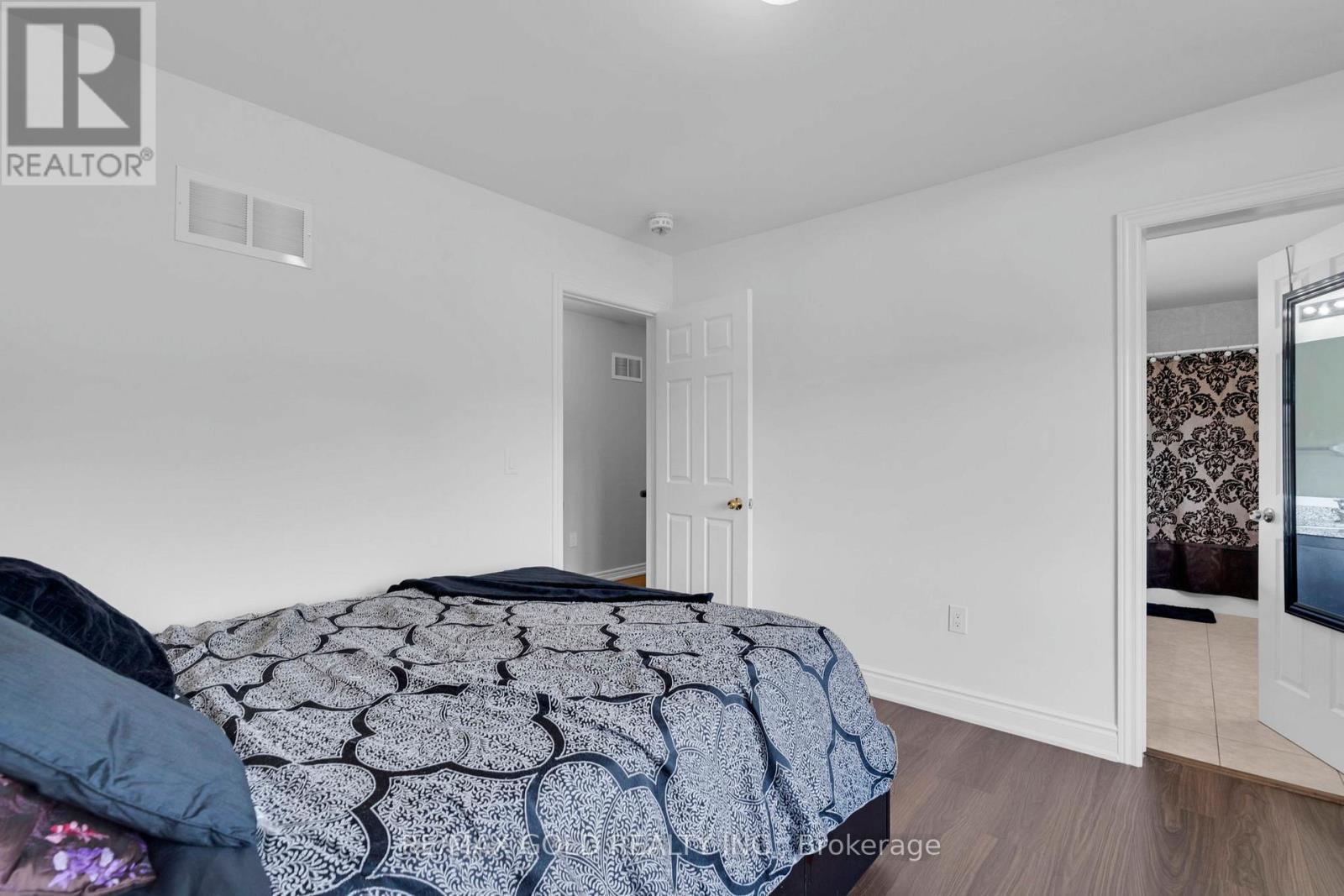 34 Rhapsody Crescent, Brampton, Ontario  L6P 4E8 - Photo 27 - W12481682
