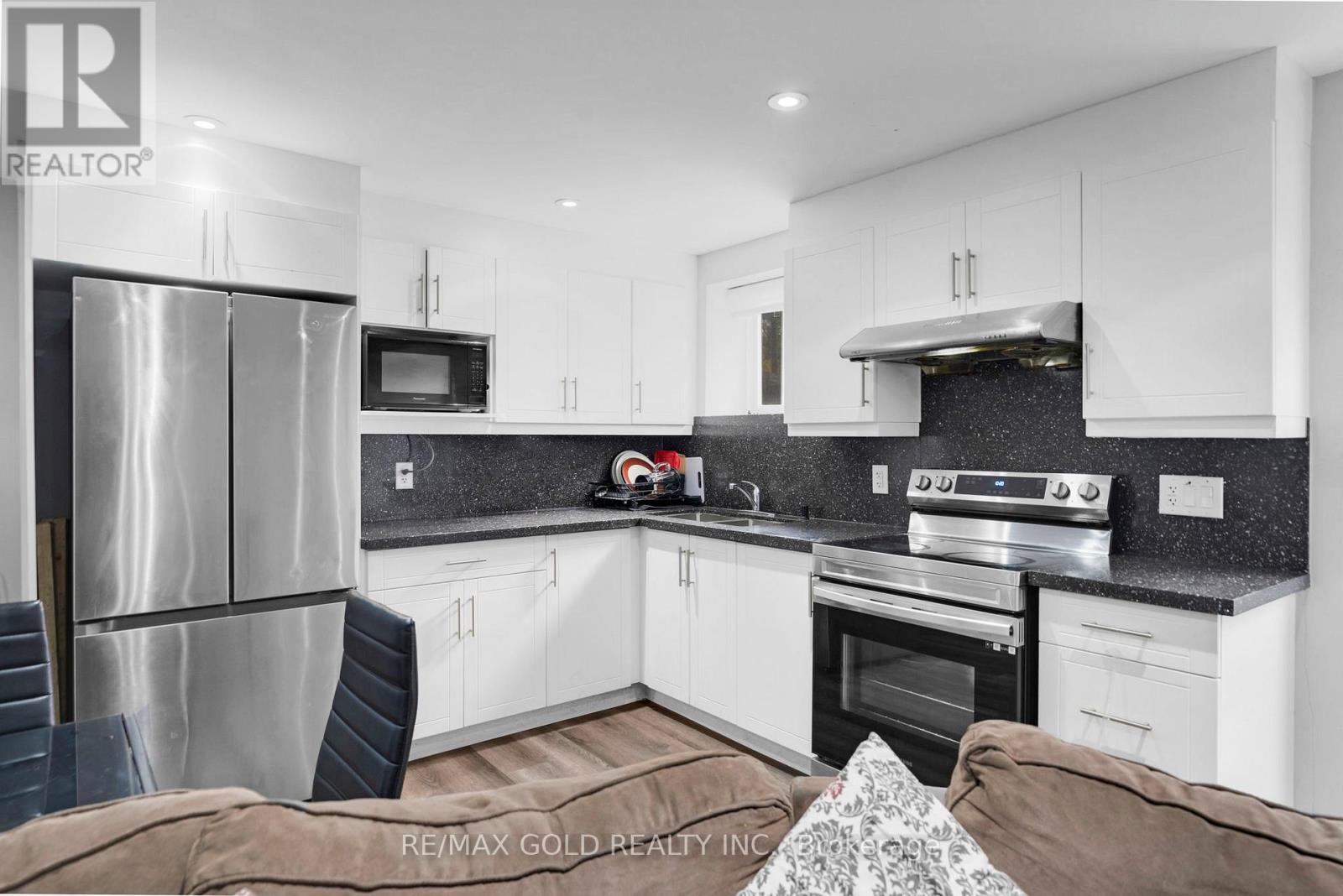34 Rhapsody Crescent, Brampton, Ontario  L6P 4E8 - Photo 41 - W12481682