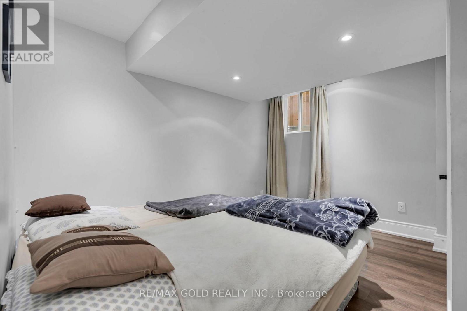 34 Rhapsody Crescent, Brampton, Ontario  L6P 4E8 - Photo 45 - W12481682