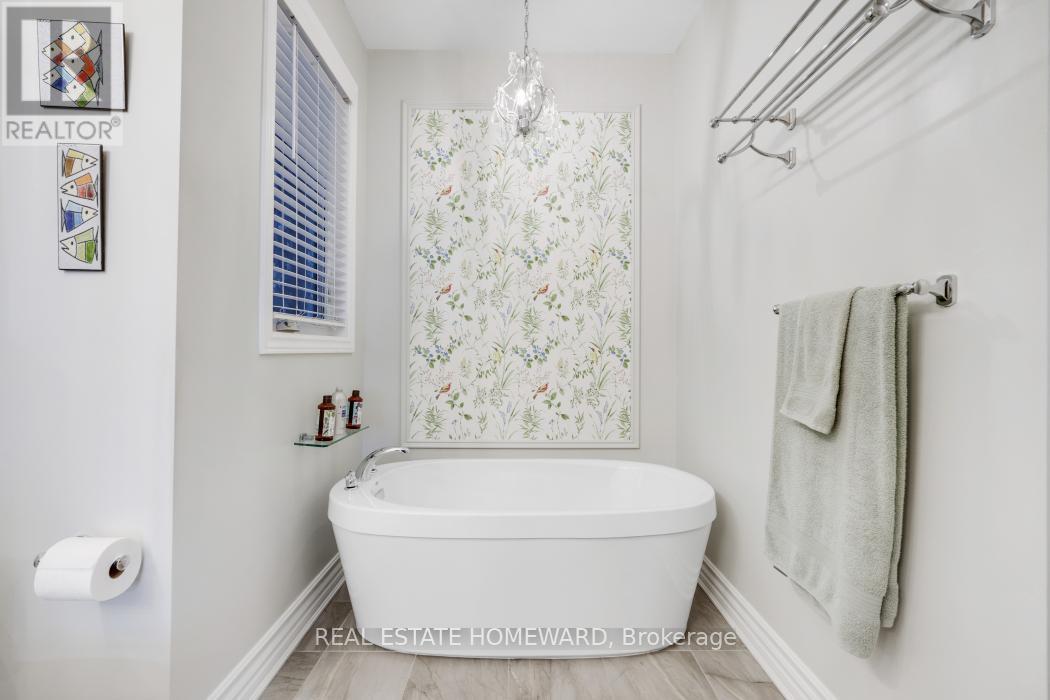 207 Cranesbill Road, Ottawa, Ontario  K2V 0N5 - Photo 44 - X12342531