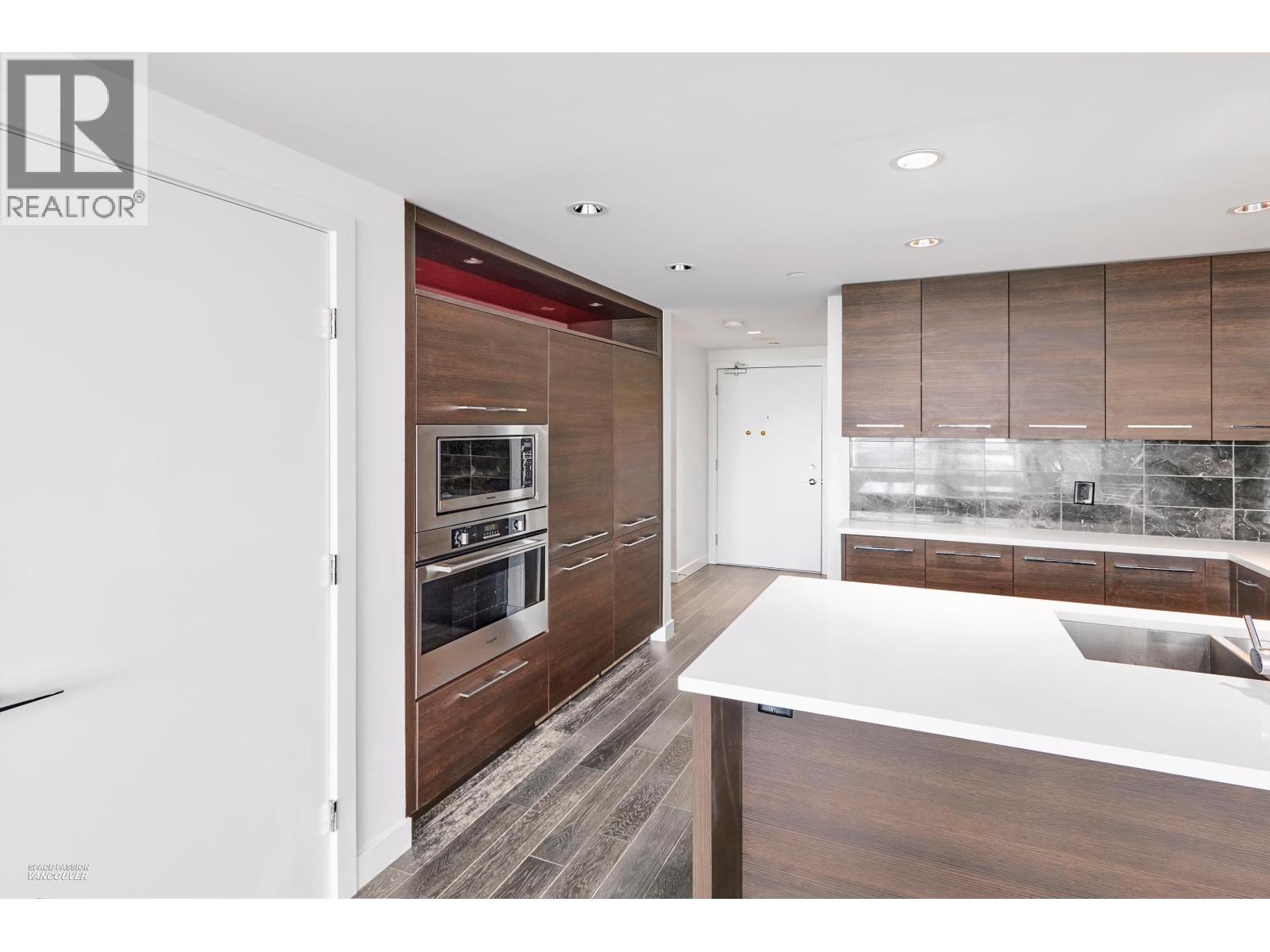 1706 7488 Lansdowne Road, Richmond, British Columbia  V7C 0B9 - Photo 6 - R3061833