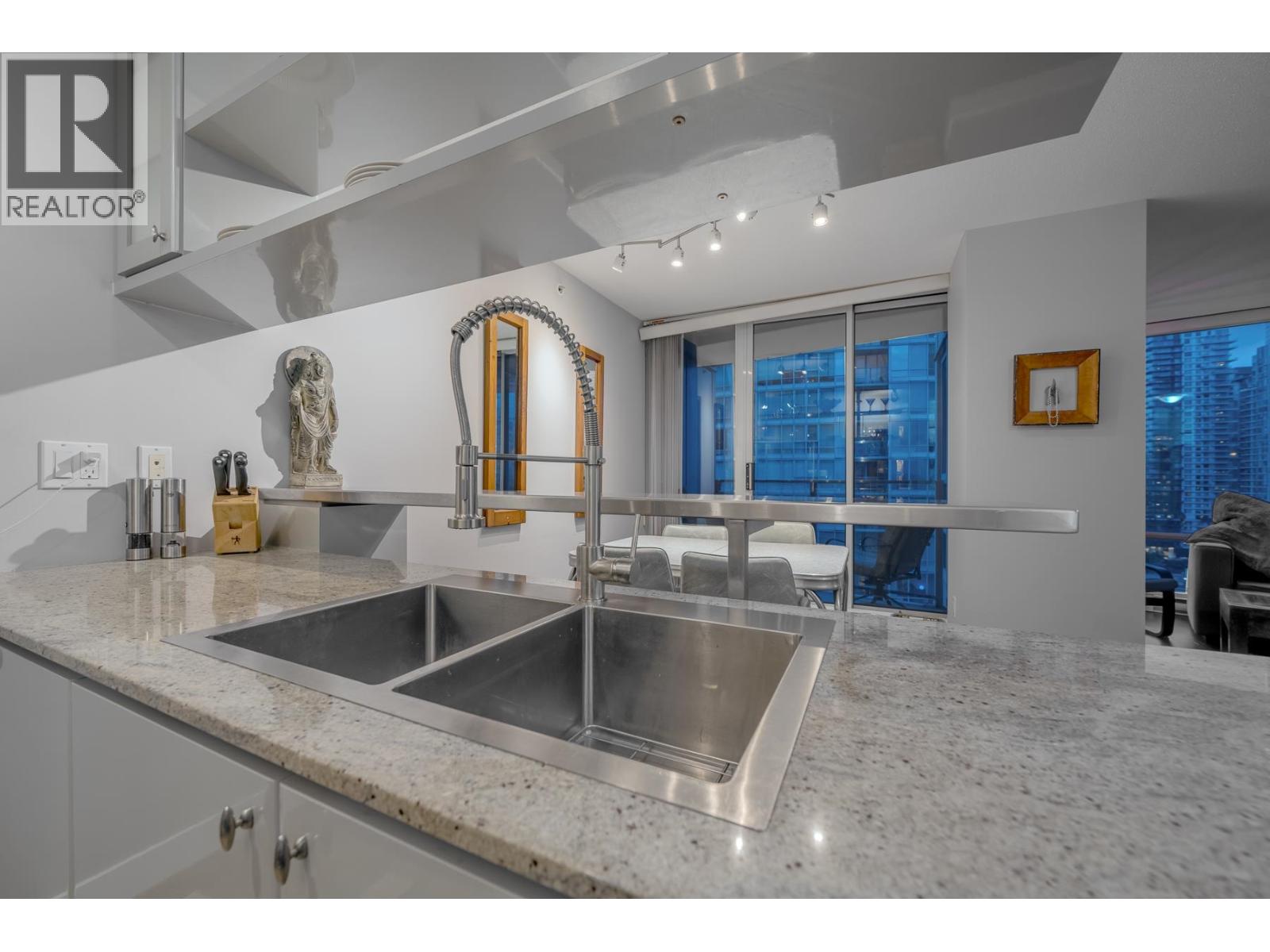 2306 1438 Richards Street, Vancouver, British Columbia  V6Z 3B8 - Photo 5 - R3061842