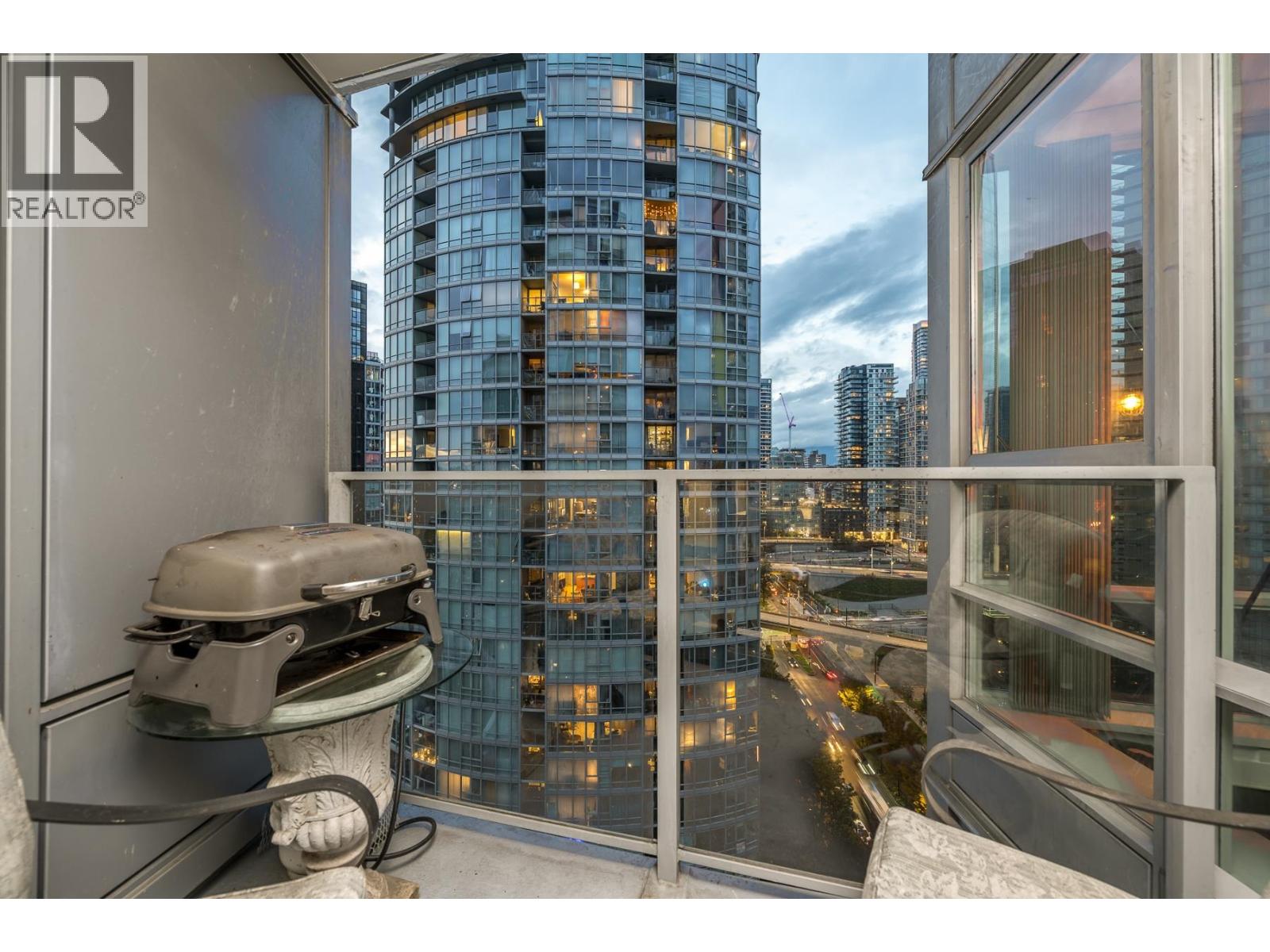 2306 1438 Richards Street, Vancouver, British Columbia  V6Z 3B8 - Photo 7 - R3061842