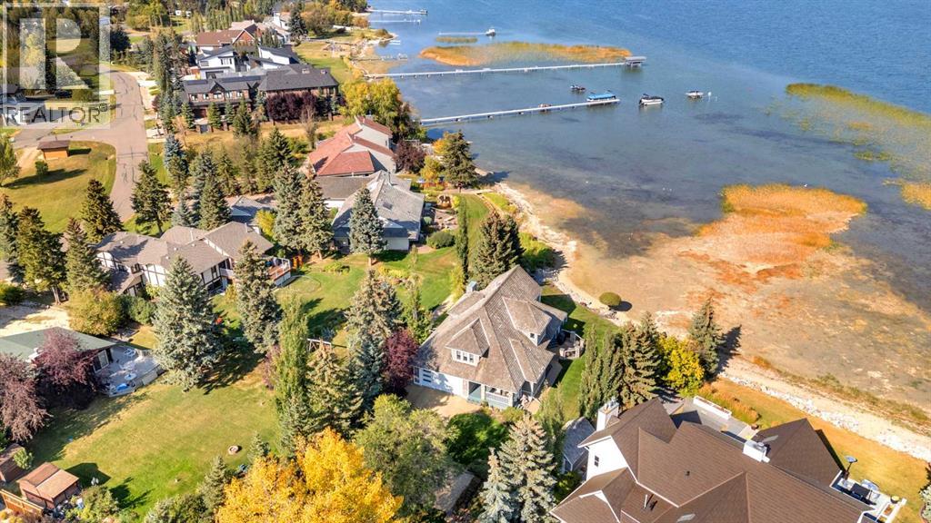 398 Marina Bay Place, Sylvan Lake, Alberta  T4S 1E9 - Photo 2 - A2266654