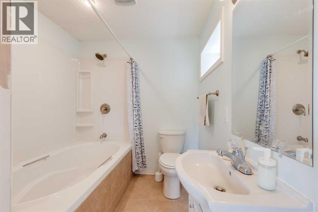 127 Tuscarora Way Nw, Calgary, Alberta  T3L 2G9 - Photo 24 - A2249536