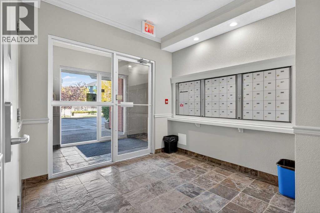 446, 15 Everstone Drive Sw, Calgary, Alberta  T2Y 5B5 - Photo 37 - A2260169