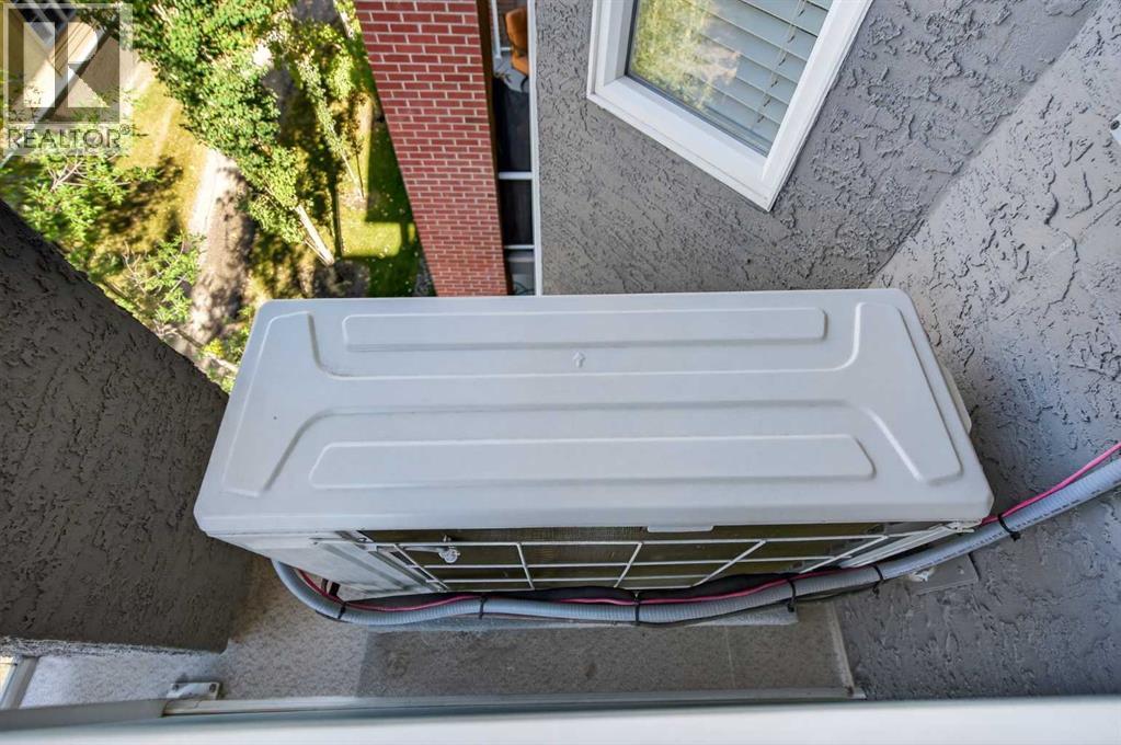 446, 15 Everstone Drive Sw, Calgary, Alberta  T2Y 5B5 - Photo 16 - A2260169