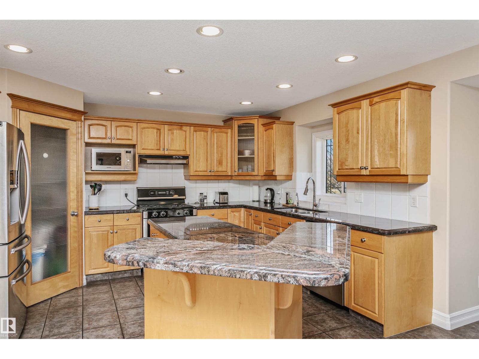 1518 Haswell Cl Nw, Edmonton, Alberta  T6R 3J4 - Photo 12 - E4463478