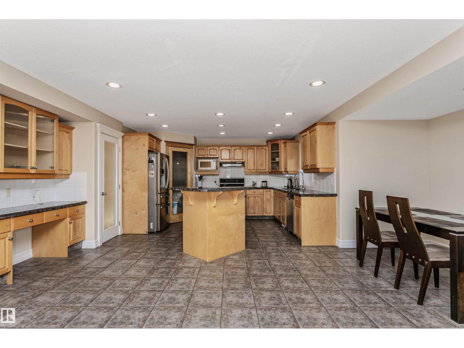 1518 Haswell Cl Nw, Edmonton, Alberta  T6R 3J4 - Photo 13 - E4463478