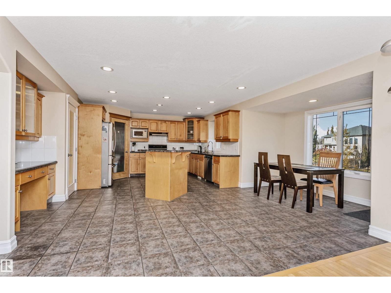 1518 Haswell Cl Nw, Edmonton, Alberta  T6R 3J4 - Photo 14 - E4463478