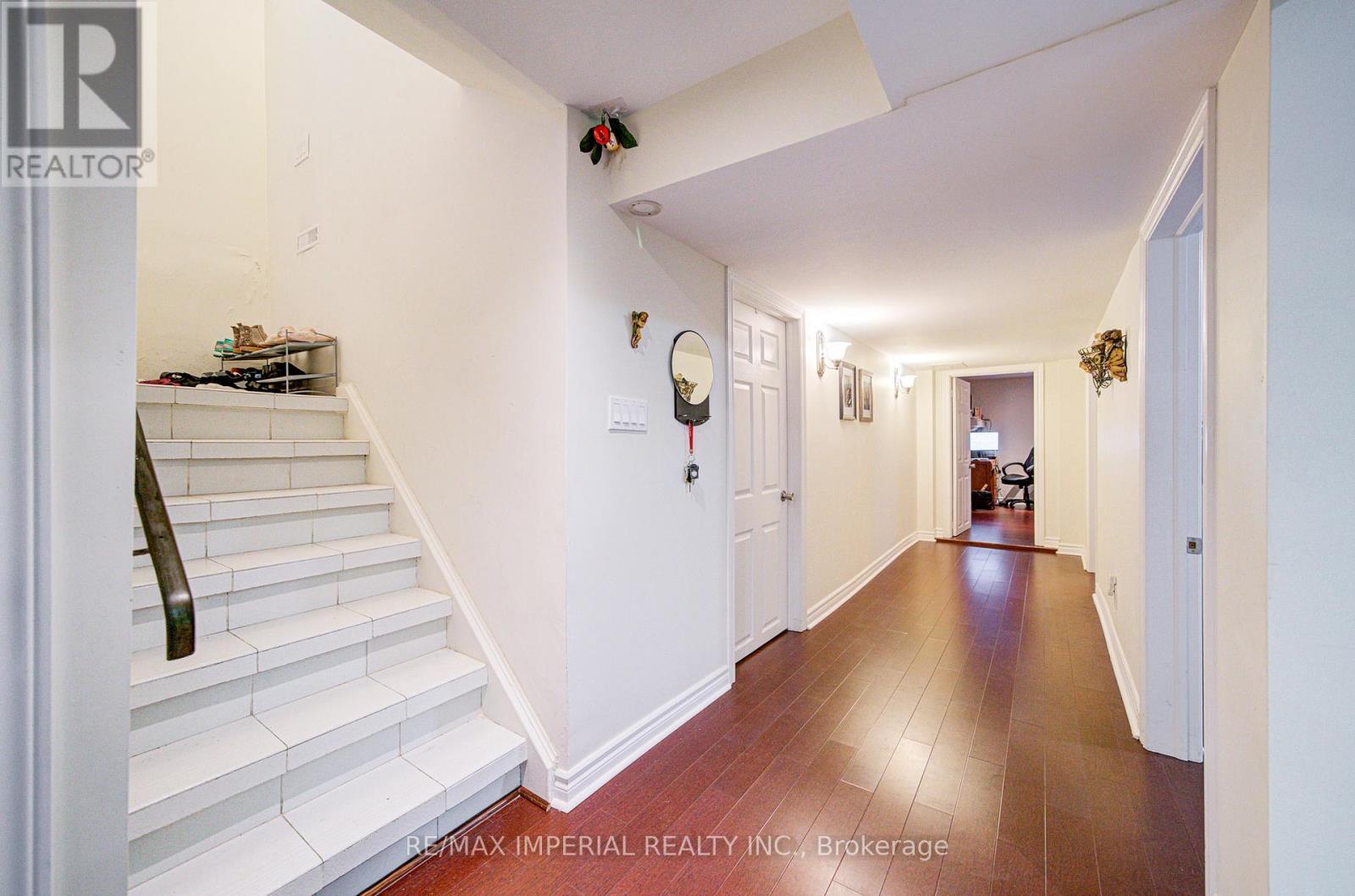 28 Bowhill Crescent, Toronto, Ontario  M2J 3S2 - Photo 33 - C12475868