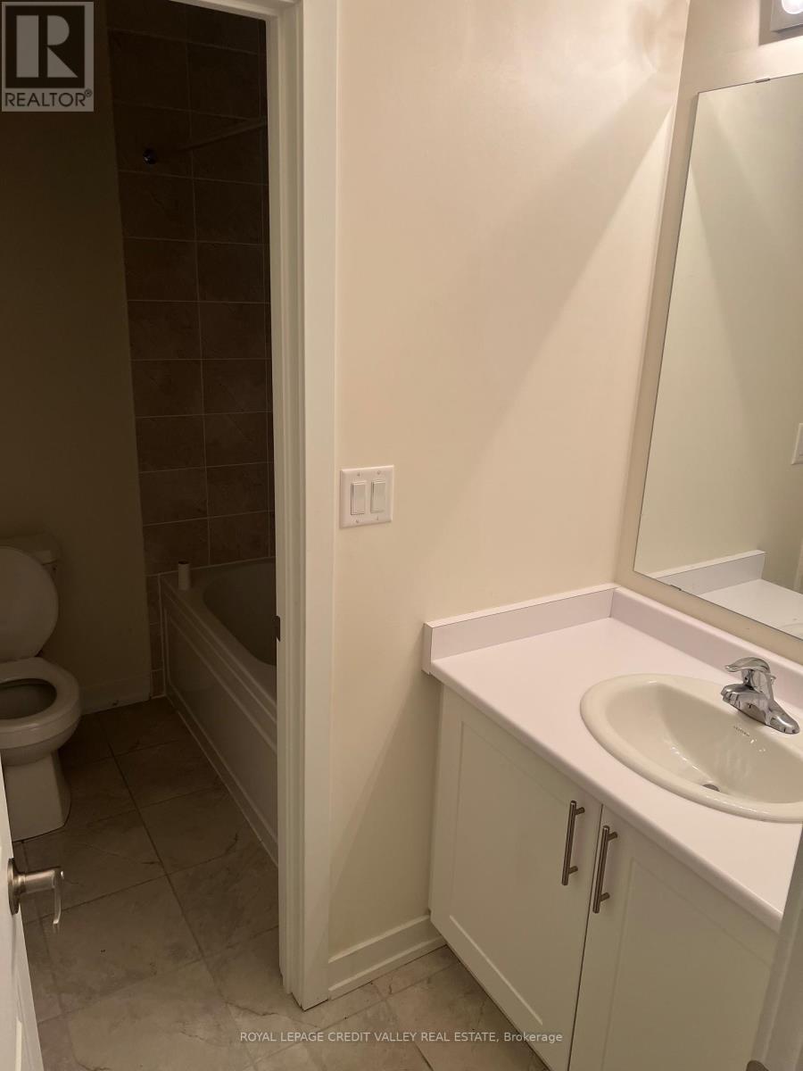 2103 Hallandale Street, Oshawa, Ontario  L1H 8L7 - Photo 25 - E12455941